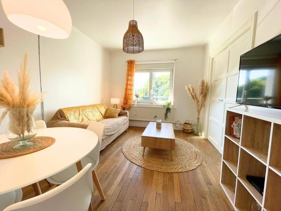 Promenade De La Digue Appartement Verdun-sur-Meuse Buitenkant foto